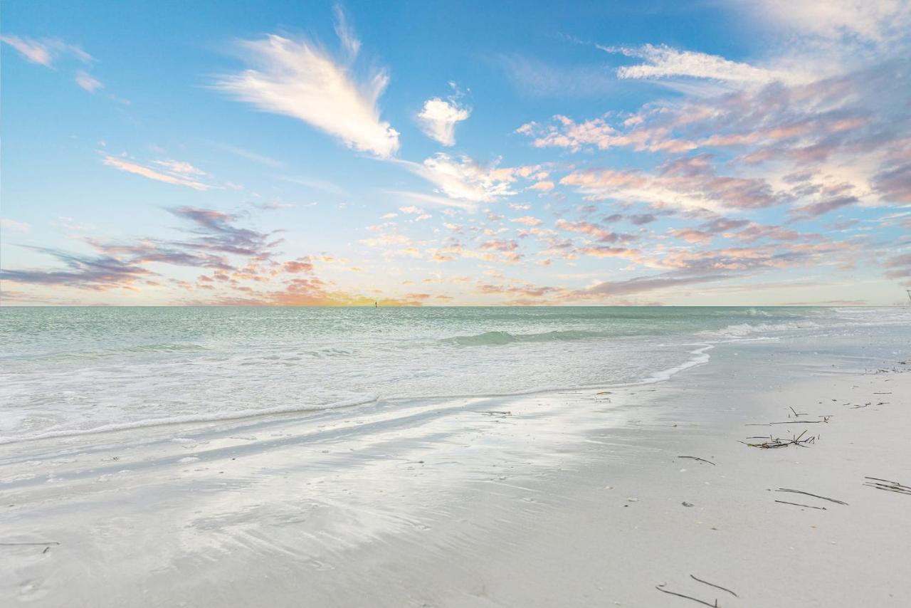 Heat Of Siesta Village Walk To Beach W Heated Pool Siesta Key Esterno foto
